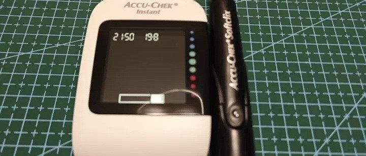 罗氏逸智血糖仪：家用低痛感，健康管理新选择