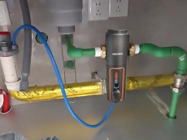 装了40微米的全屋前置过滤器，智能马桶盖还要装过滤器吗？