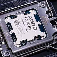 技嘉超级雕X870E AORUS MASTER评测：配置拉满AMD 9950X黄金搭档