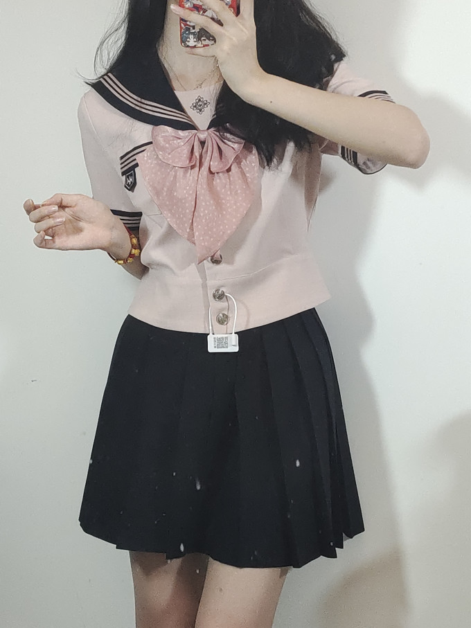 梗豆特色女装