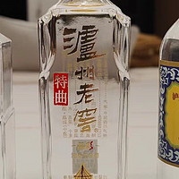 小酌就选泸州老窖