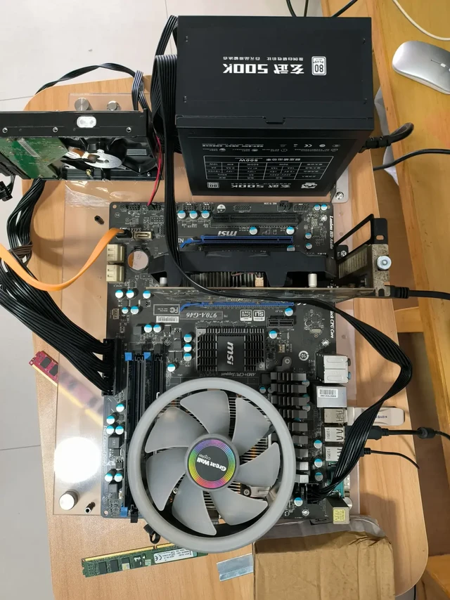 买了个开放式机箱，然而......