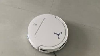 《科沃斯地宝：家居清洁的得力助手》 