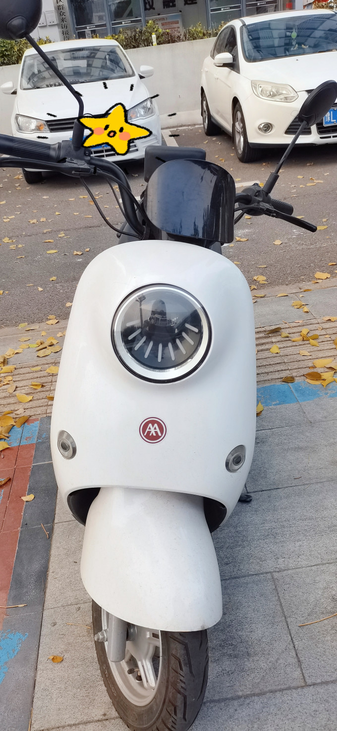 爱玛摩托车整车