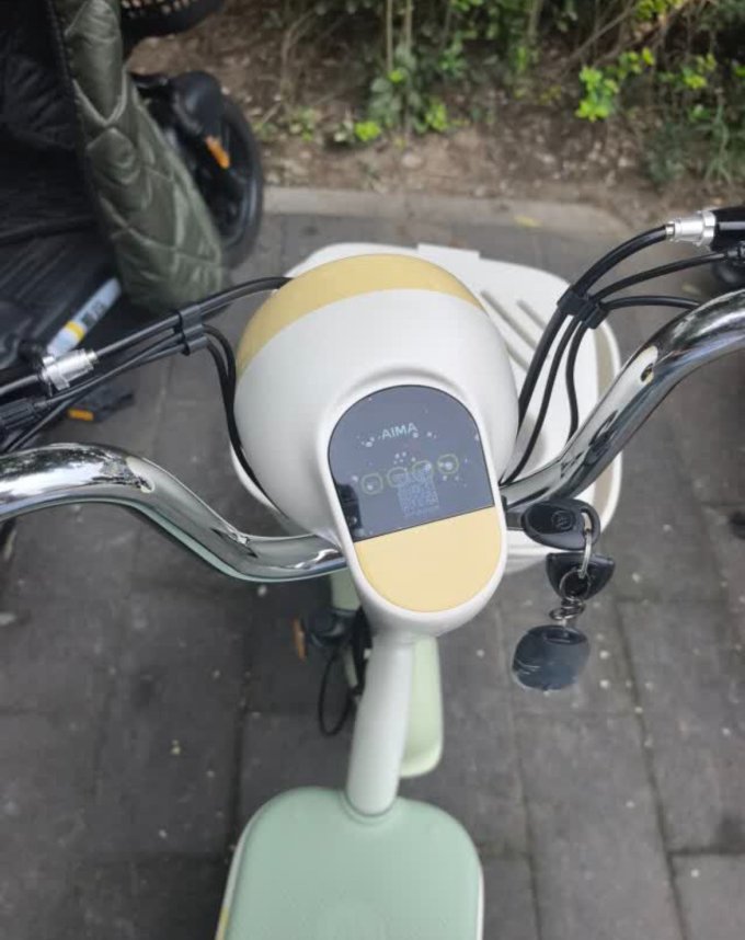爱玛电动车整车