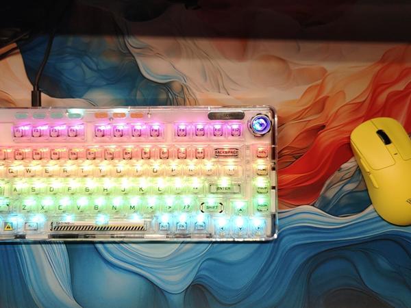 又帅又好用，性价比还高 - 狼蛛F81 RGB三模键盘 + SC680 三模轻量化鼠标