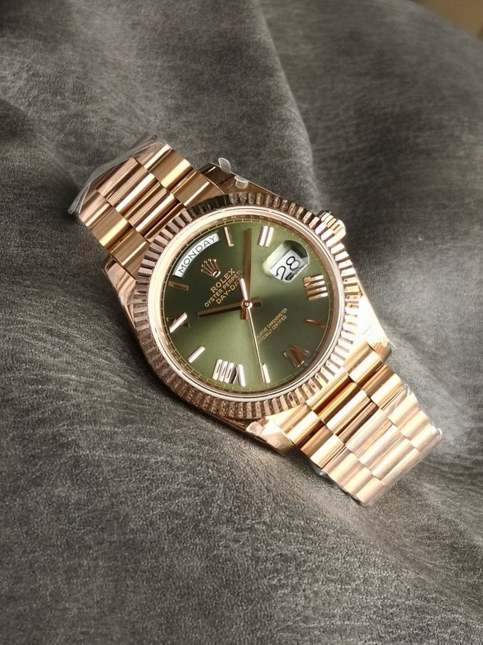 劳力士星期日志型罗马时标