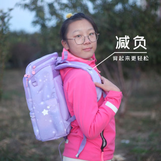双十一给孩子换了个GMT儿童护脊书包，轻便又好背