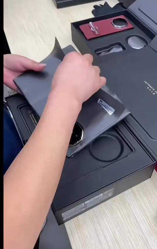 未使用 Huawei/华为 新款华为Matext非凡大师高档三折叠屏手机#华为折叠手机 #华为三折叠 #华为折叠屏