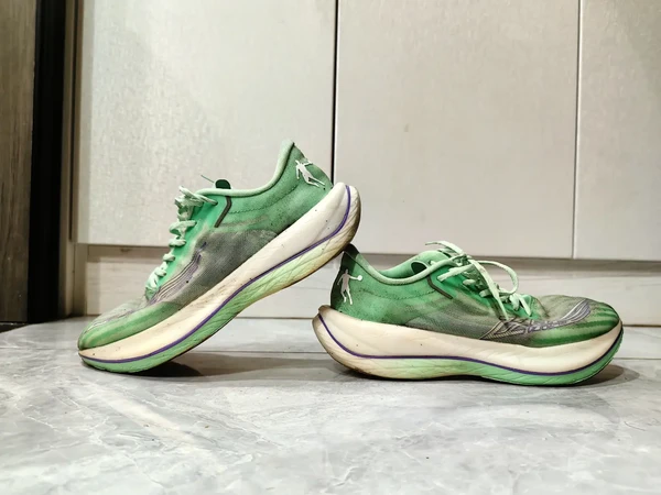 乔丹飞影PB2.0