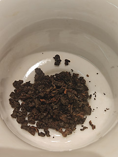 红茶；川茶万紫千红好喝但是不值