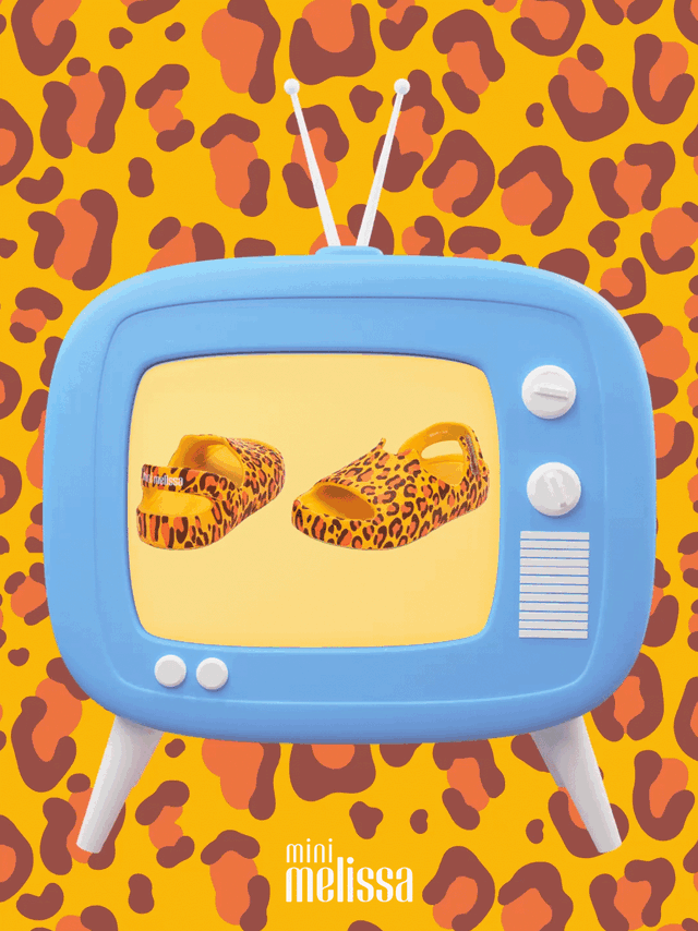 可爱能量蓄能中！给宝宝穿上潮酷面包鞋河马🦛花朵🌺豹纹🐆俏皮印花元素点缀鞋面小耳朵鞋型 可爱升级宽带鞋面细节+魔术贴后跟设计巧妙贴合双脚 让宝宝自行轻松穿脱#给点颜色# Free一夏！#Melissa梅