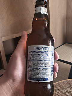 不如进口的国产福佳白啤酒，4.5%vol的比利时风味啤酒🍺