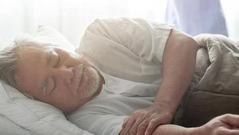 现在到立冬，提醒中老年，1不戴，2不睡，3不做，接福纳吉万事顺 