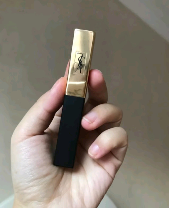 口红