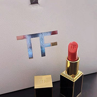 TOM FORD黑管06：欲擒故纵，温柔显白