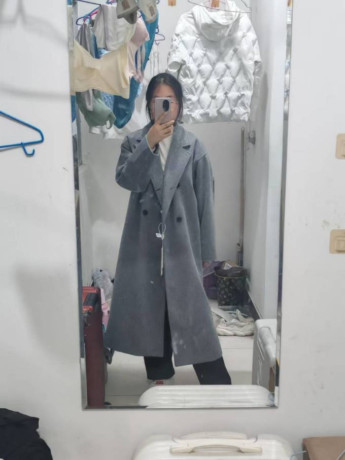 芍漾女士大衣