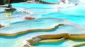 秋日九寨沟：大自然的绝美调色盘，每一处风景都令人陶醉 