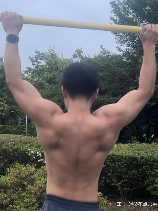 户外运动除了涂防晒霜，还有哪些需要做的防晒工作？