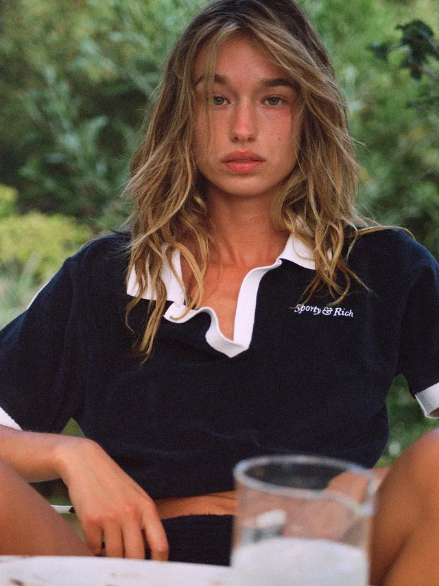Sporty&Rich ｜ Serif Logo Terry Polo