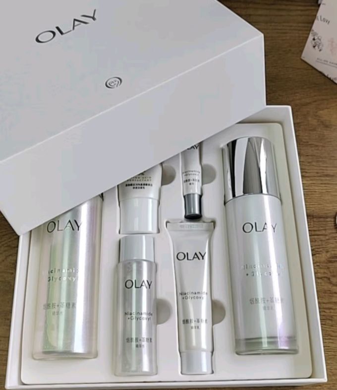 玉兰油超抗美白水乳套装你值得拥有