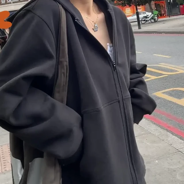 为什么lulu这个牌子的男装也做的比女装舒服