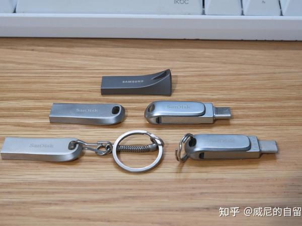 新款闪迪cz74、新款ddc4、三星bar+这3款U盘怎么选呀，多大容量合适？