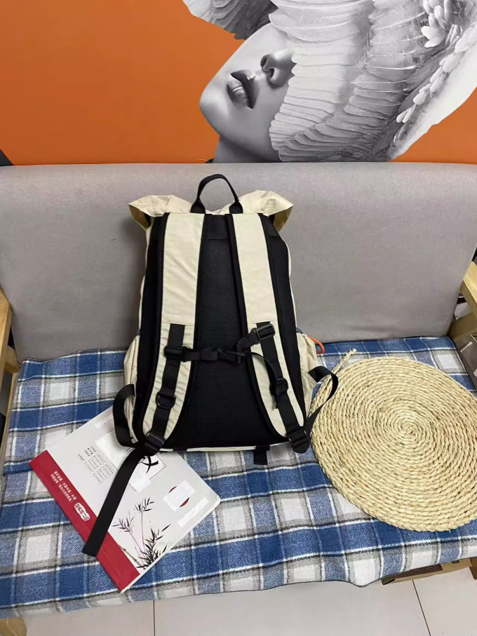 旅行大师男士单肩斜挎包