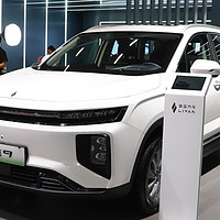 15.99万元大型纯电SUV：睿蓝9