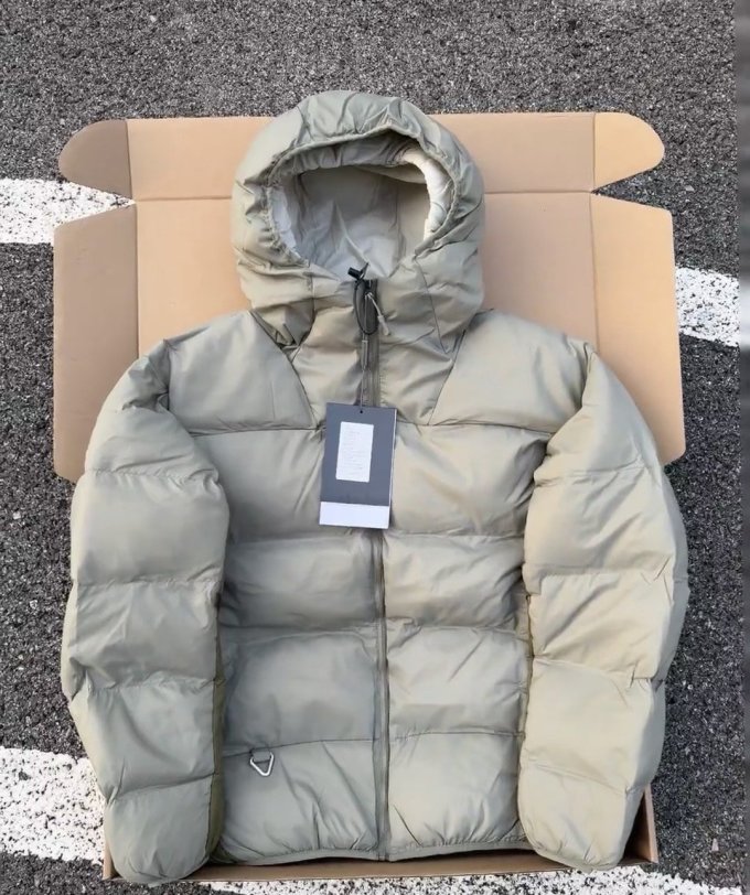 耐克运动棉服