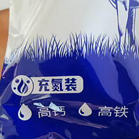 奉小草大人旨意评价：完达山 高钙奶粉 300g*1袋装