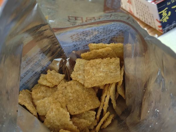 这个锅巴还真是小瞧了。