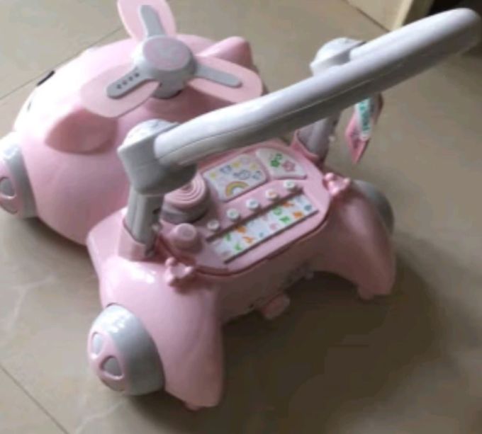 学步车