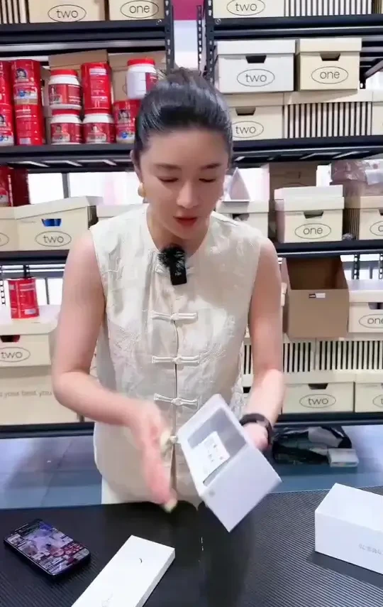 未使用 Huawei/华为 畅享70黑/白/绿颜色随机不指定 鸿蒙手机128G#华为畅享 #华为畅享70 #支持国货 #智能手机#华为手机推荐