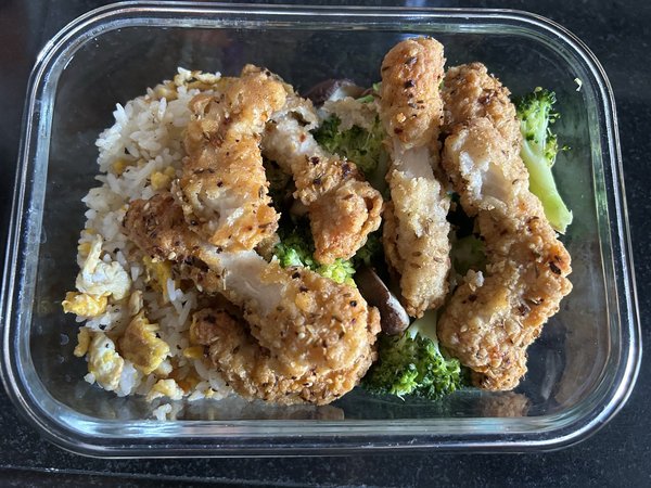 今日中饭：泰森新疆孜然鸡柳