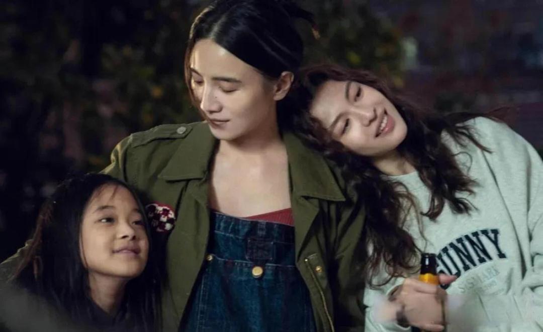 都市女性视角下《好东西》的独特魅力与社会意义分析