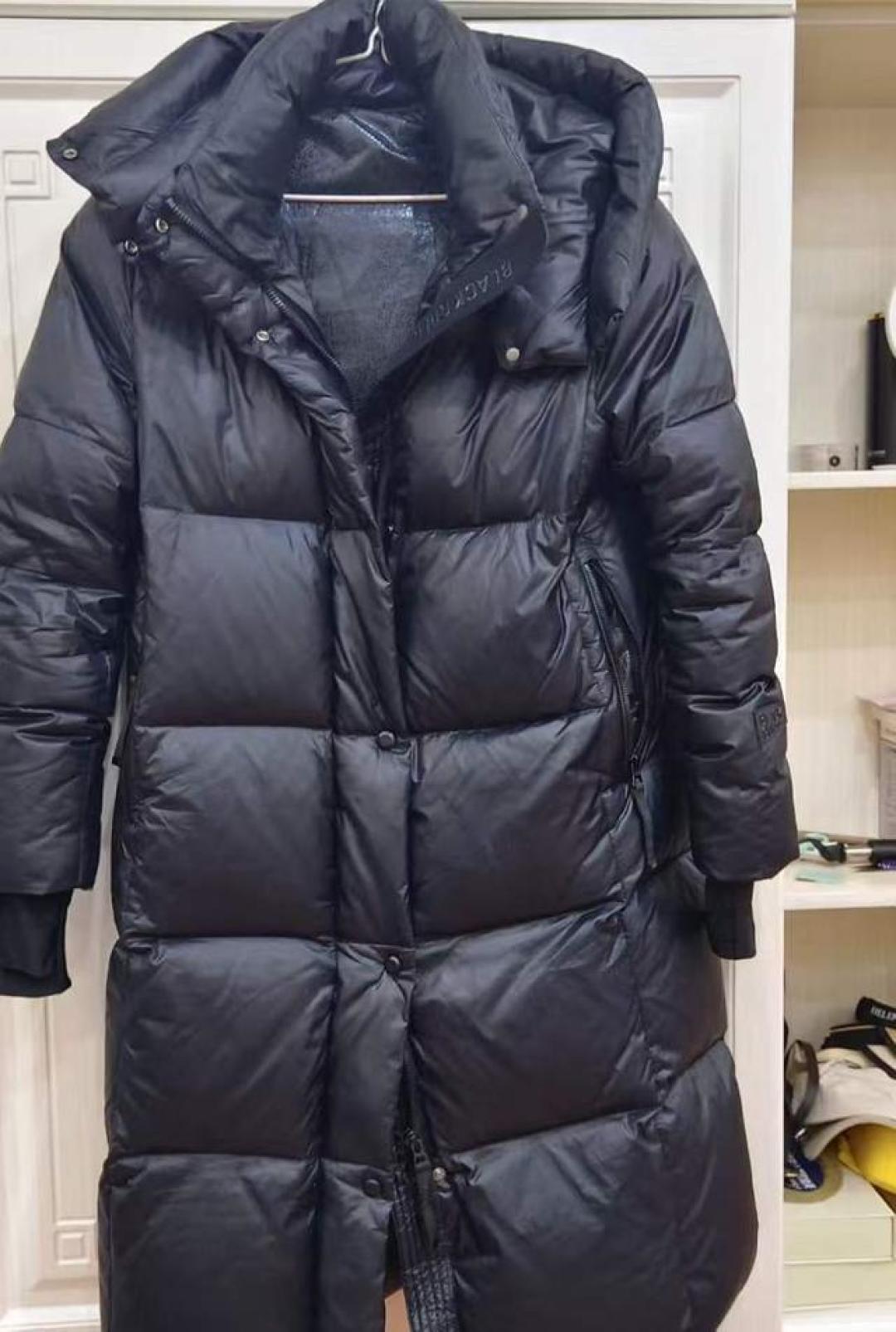 旧羽绒服价格飙涨，翻新成羽绒被仅需数百元引热潮