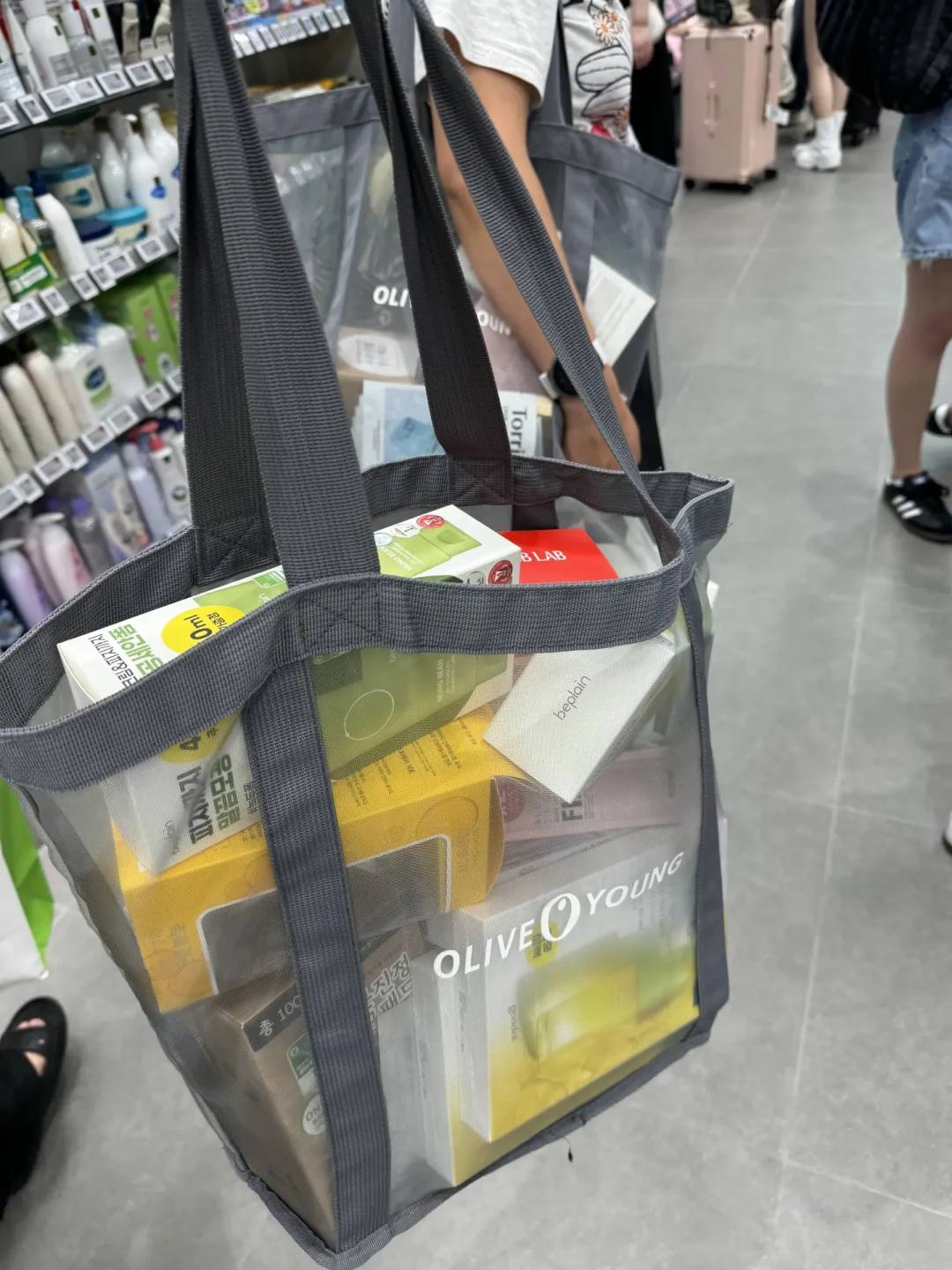 首尔购物指南:探访免税店、百货商店及街边小众品牌与特色商品