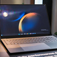 三星Galaxy Book4 Edge AI笔记本评测：强大AI助力与便捷高效的办公体验结合