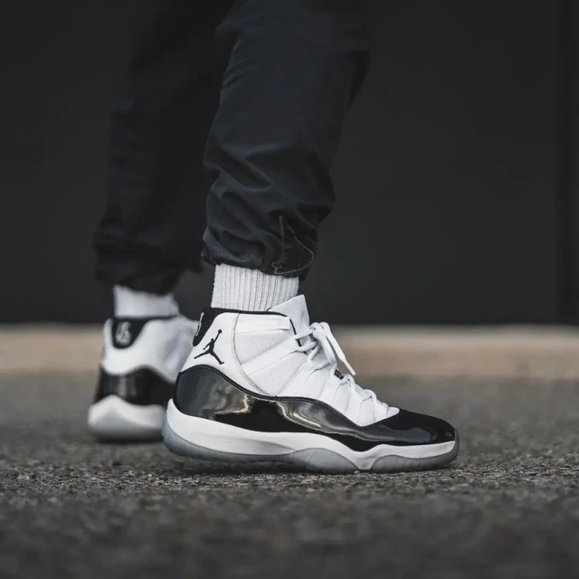 Air Jordan 11 “Concord”