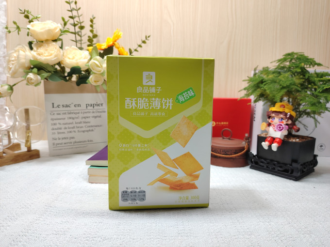 良品铺子饼干