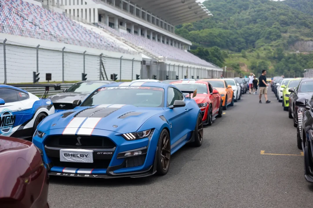 福特Shelby Mustang GT500:性能怪兽的解析与操控秘技