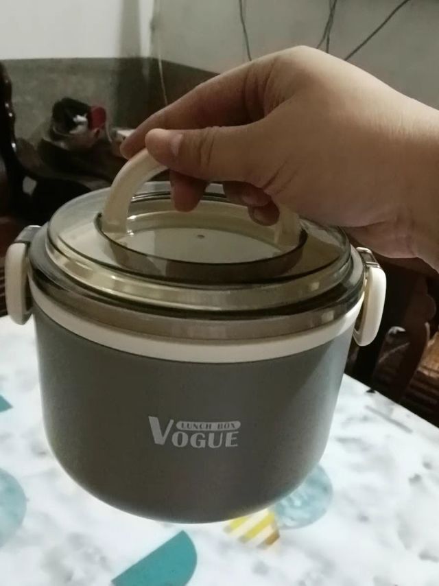 《大容量便携饭盒使用评测》