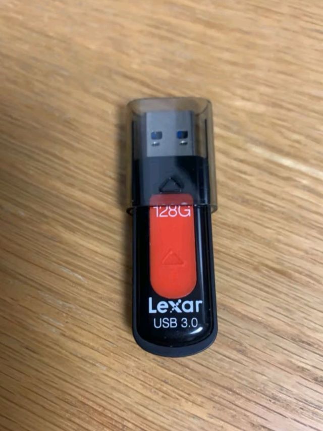 🚀雷克沙Lexar S57 128GB USB3.0 U盘，高效传输与时尚设计的完美结合！🔒