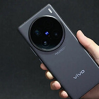 VIVOX200U将会是最强视频手机？