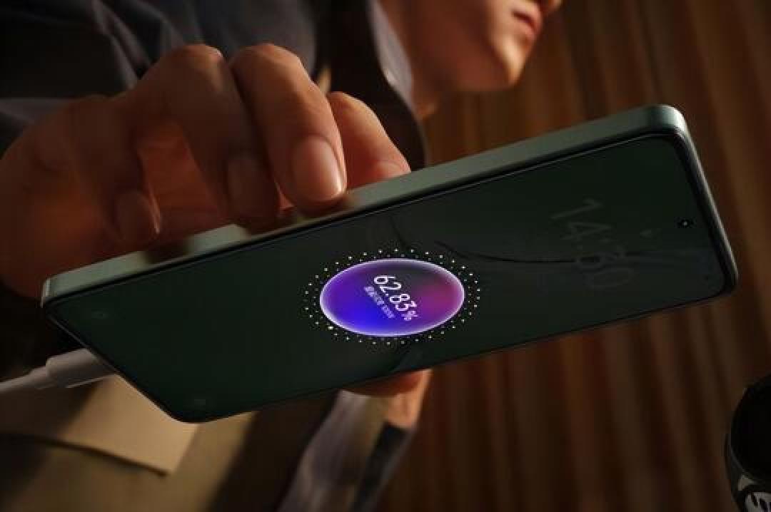 一加Ace 5实拍图公布:高配骁龙8 Gen3,游戏性能与续航双优