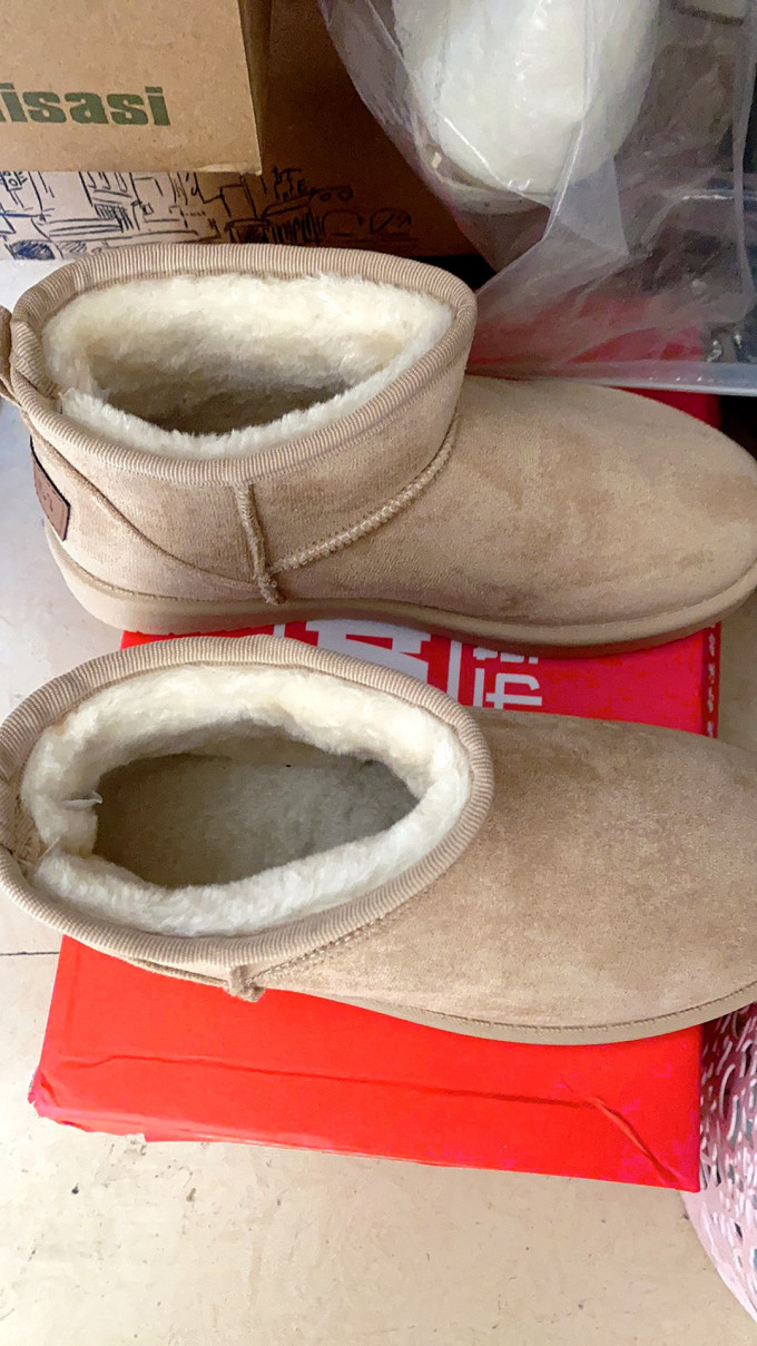 意尔康女士雪地靴