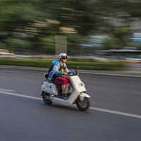 电动自行车限速25km/h，是保障安全还是限制效率的双刃剑？