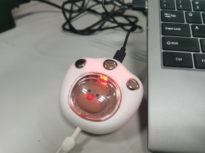 科宾斯移动电源