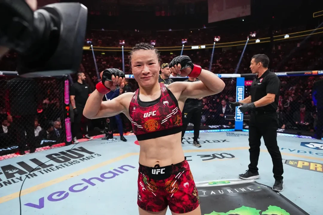 张伟丽2024年获世界MMA大奖最佳女拳手